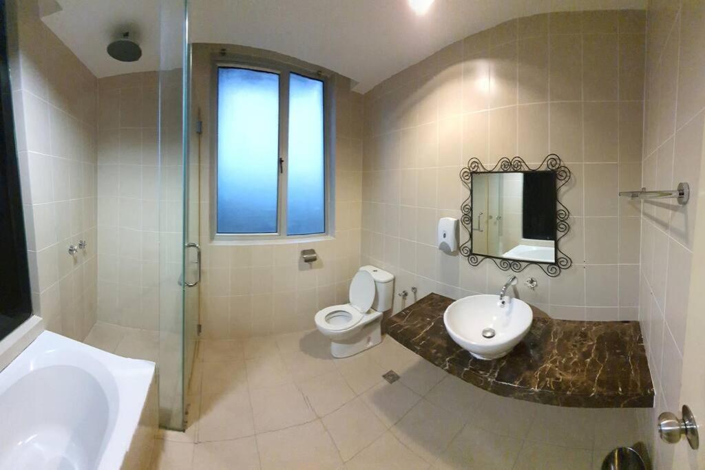 Sky -3 Bedrooms At Cinta Sayang, Apartment
